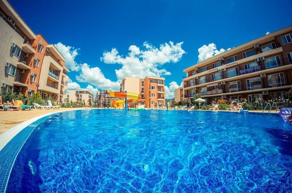 Holiday Fort Golf Club 阳光海滩 外观 照片